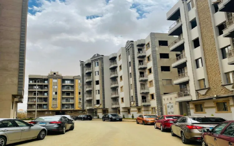 كمبوند سرايات القطامية Sarayat El Kattameya أسعار حديثة 2 كمبوند Sarayat El Kattameya