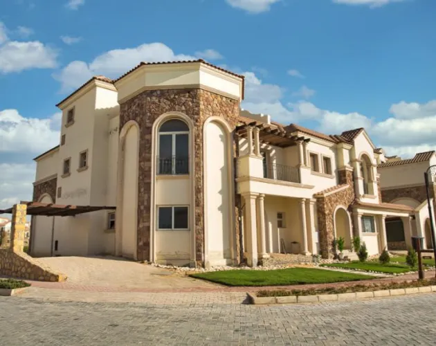 كمبوند ديفينا جاردنز الشروق Divina Gardens أسعار 2025