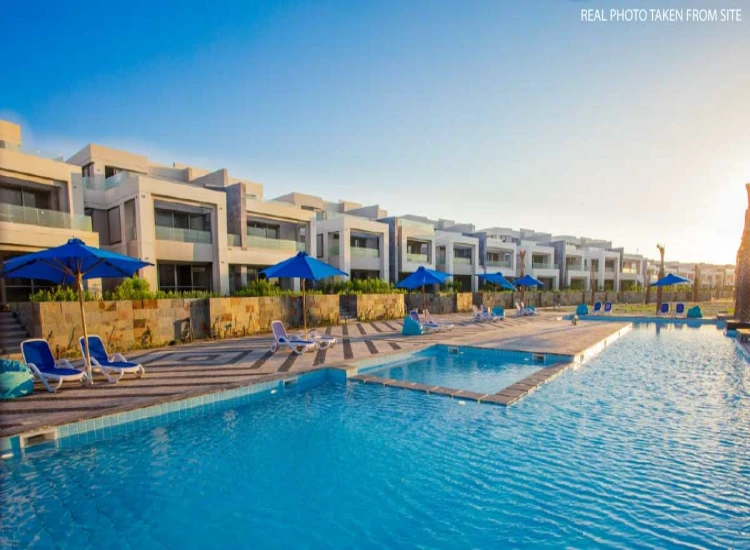 منتجع لافيستا كاسكادا الساحل